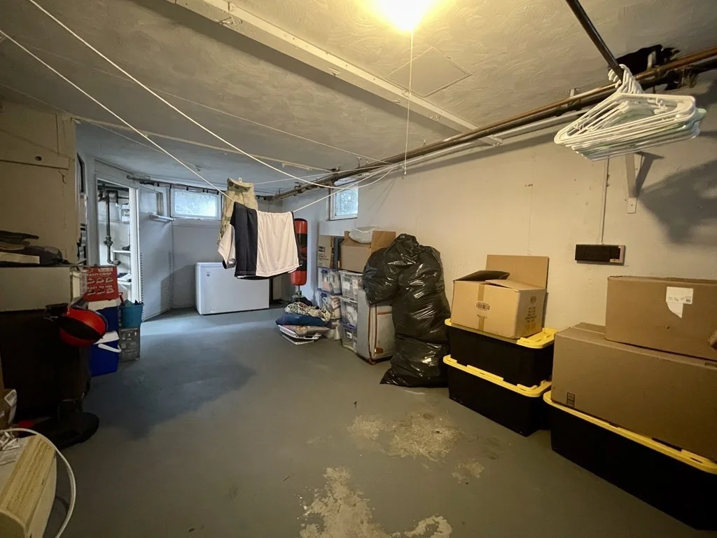 4 bed, 2 bath apartment for rent at 83 Lexington St Unit SF, Newton — photo 22 of 30
