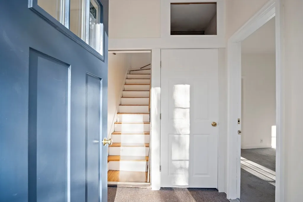 1 bed, 1 bath apartment for rent at 83 Marvin Rd Unit 3, Melrose — photo 3 of 22