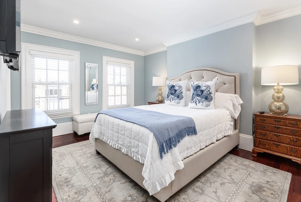 3 bed, 2 bath apartment for rent at 83 Montgomery St Unit 3, South End — photo 12 of 17