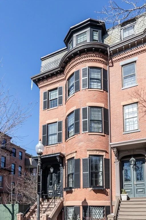 3 bed, 2 bath apartment for rent at 83 Montgomery St Unit 3, South End — photo 17 of 17