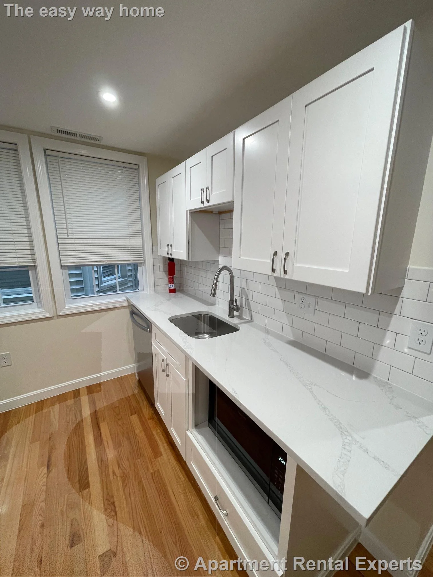 3 bed, 2 bath apartment for rent at 83 Moreland St, Autumn Hill — photo 4 of 19