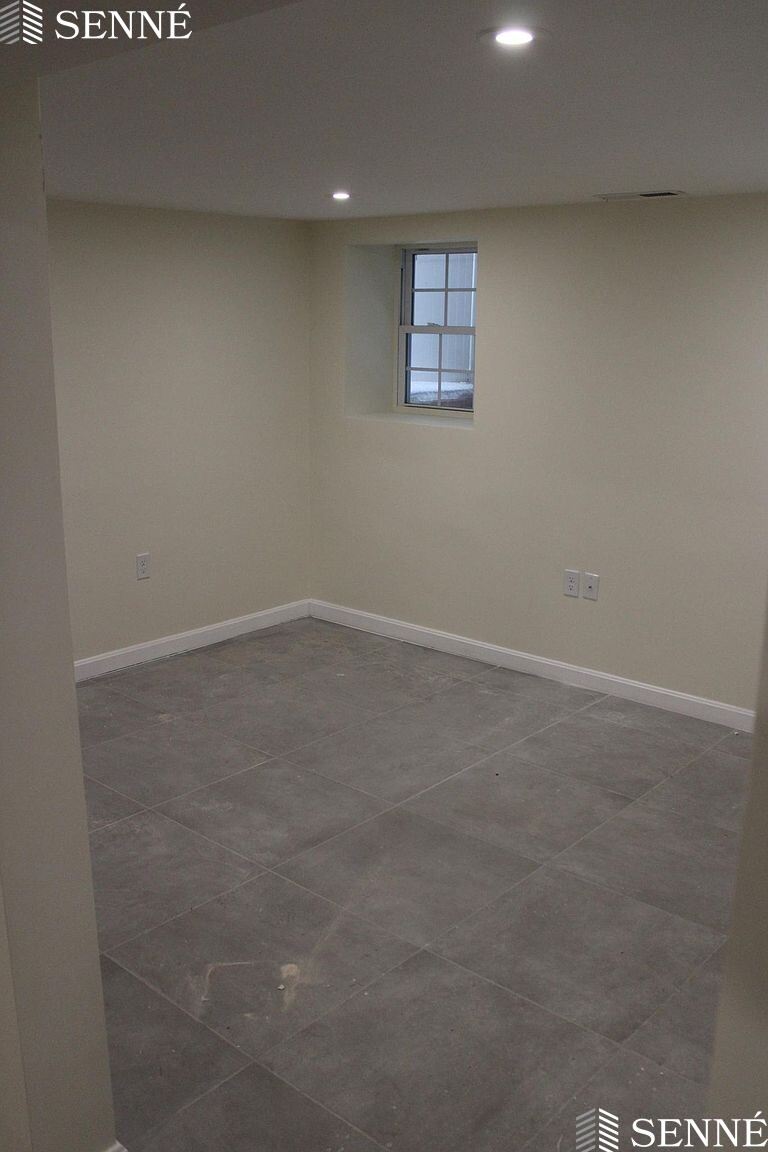 3 bed, 2 bath apartment for rent at 83 Moreland St Unit 1, Winter Hill — photo 22 of 23
