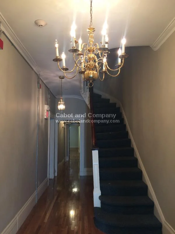 1 bed, 1 bath apartment for rent at 83 Mount Vernon St Unit 7, Beacon Hill — photo 9 of 12
