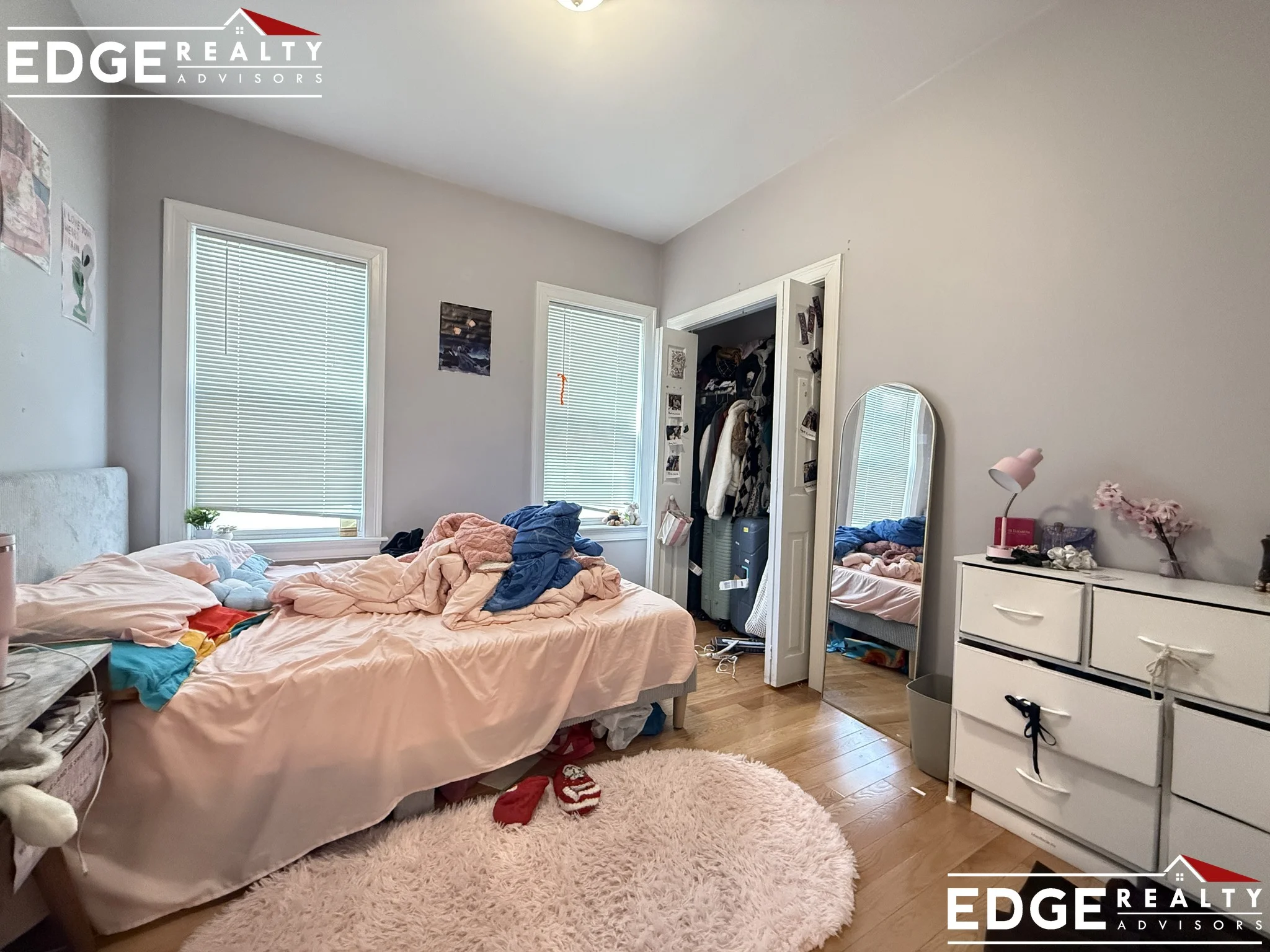 4 bed, 2 bath apartment for rent at 83 Newbury St Unit 1, Teele Square — photo 10 of 11