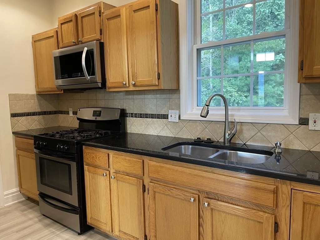 3 bed, 2 bath apartment for rent at 83 Odonnell Ave Unit 83, Shrewsbury — photo 11 of 36