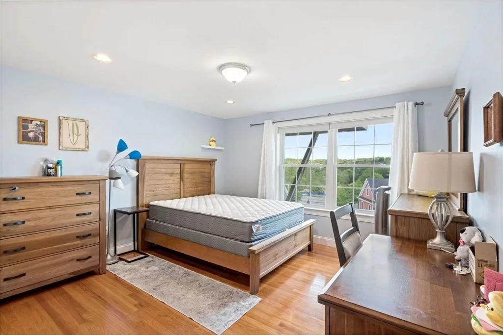 3 bed, 2 bath apartment for rent at 83 Orient Unit 83, Arlington — photo 16 of 22