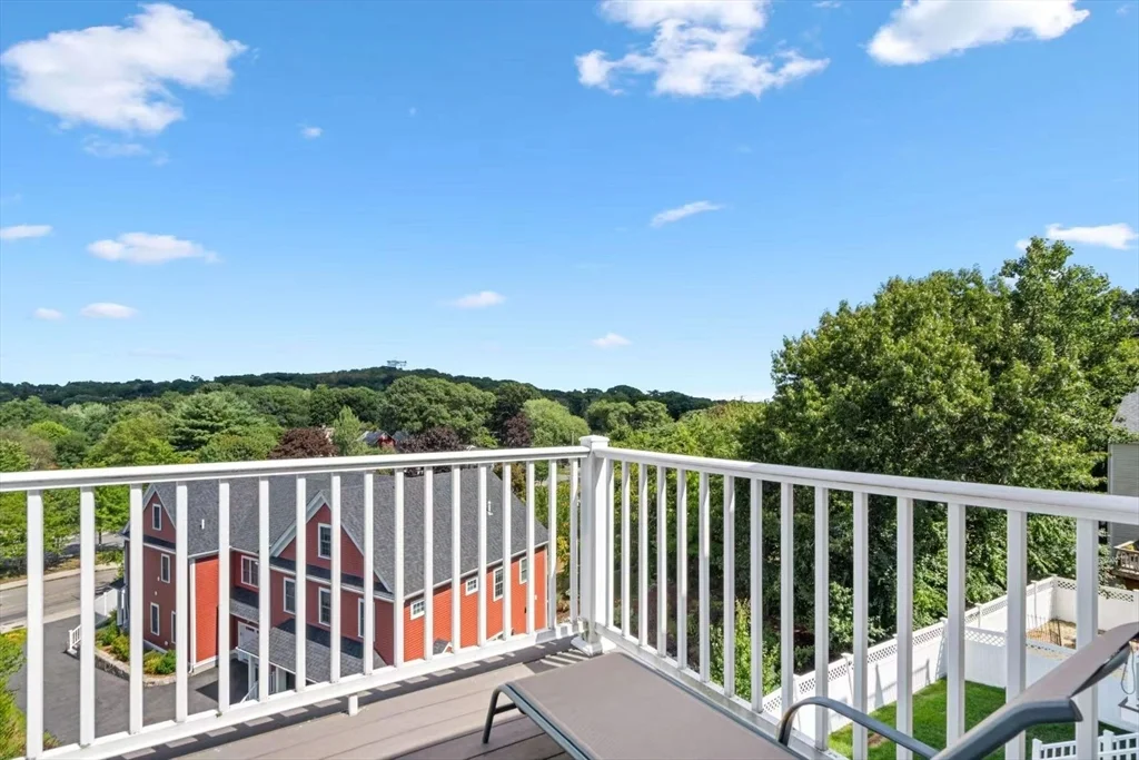 3 bed, 2 bath apartment for rent at 83 Orient Unit 83, Arlington — photo 7 of 22