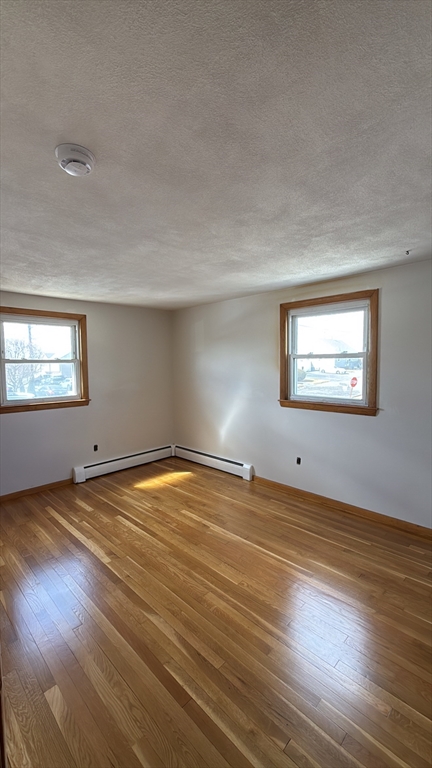 3 bed, 1 bath apartment for rent at 83 Pemberton Unit 1, Revere — photo 7 of 13