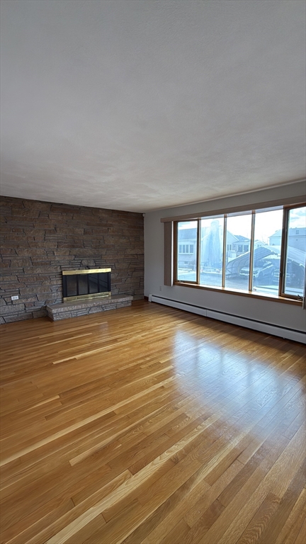 3 bed, 1 bath apartment for rent at 83 Pemberton Unit 1, Revere — photo 5 of 13