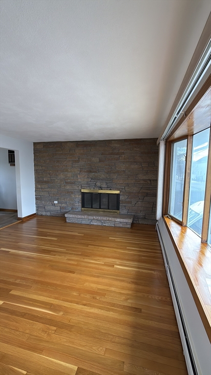 3 bed, 1 bath apartment for rent at 83 Pemberton Unit 1, Revere — photo 6 of 13