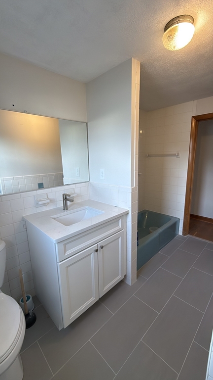 3 bed, 1 bath apartment for rent at 83 Pemberton Unit 1, Revere — photo 12 of 13