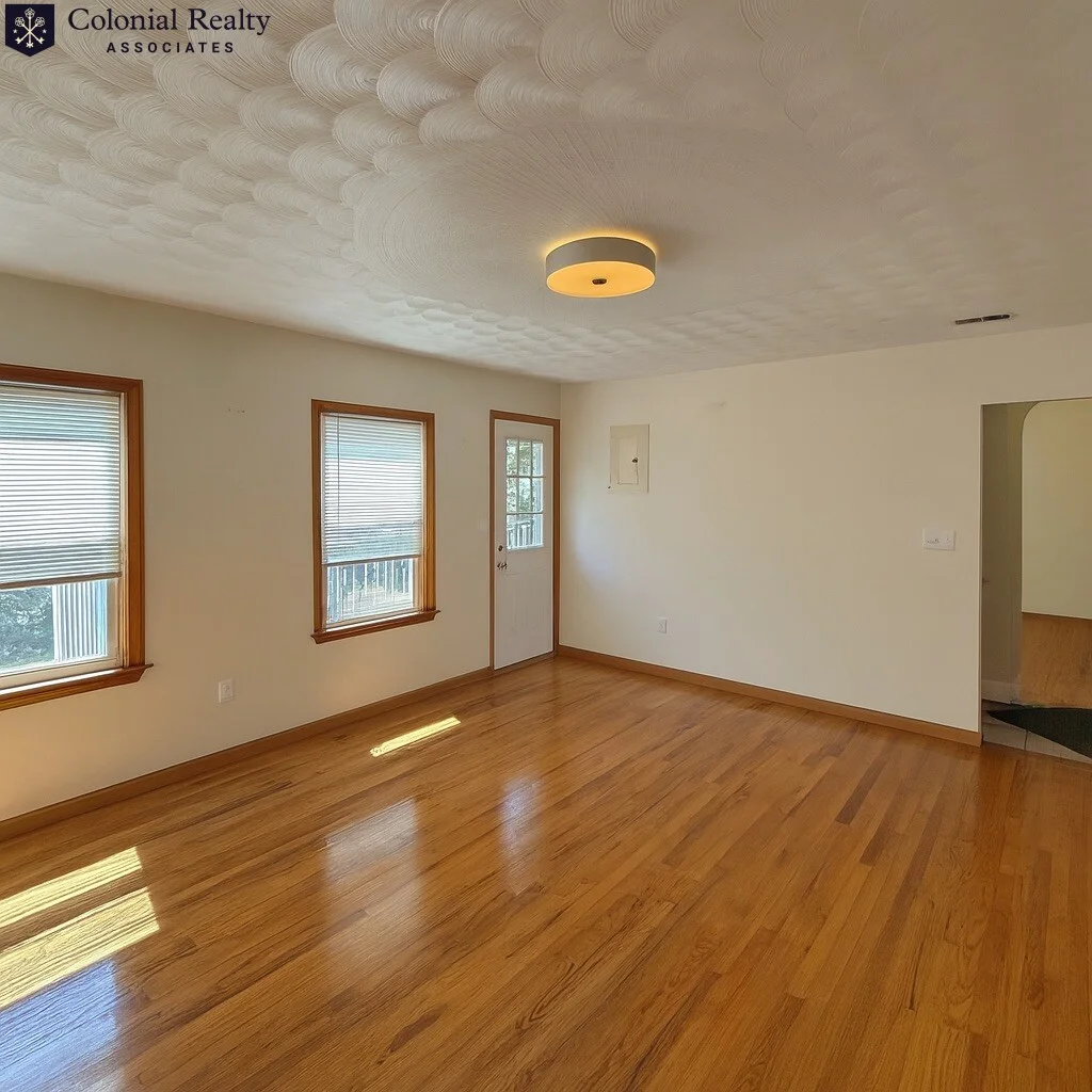 3 bed, 2 bath apartment for rent at 83 Putnam St Unit 1, Watertown — photo 5 of 62