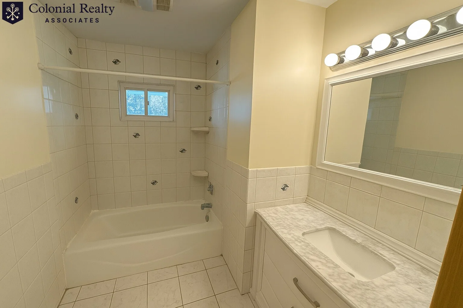 3 bed, 2 bath apartment for rent at 83 Putnam St Unit 1, Watertown — photo 30 of 62