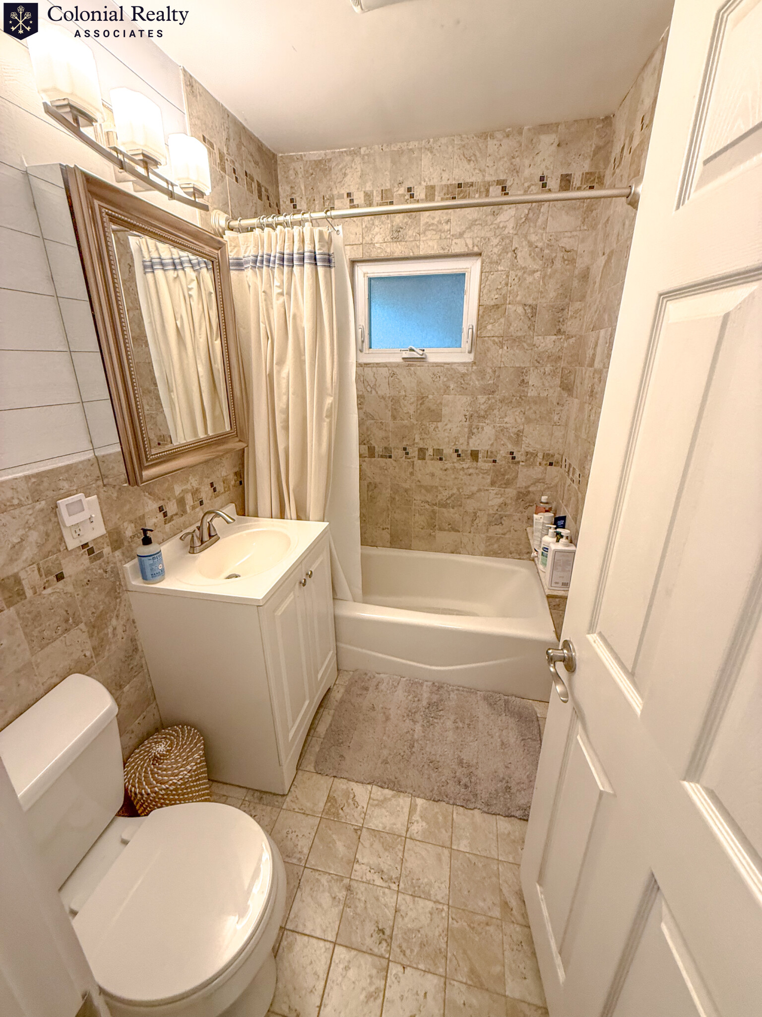 2 bed, 1 bath apartment for rent at 83 Putnam St Unit 2, East Watertown — photo 23 of 37