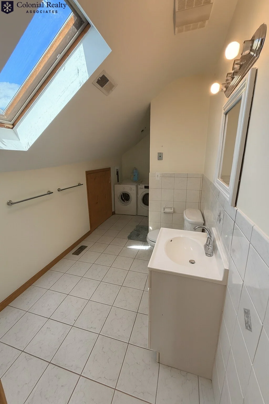 3 bed, 2 bath apartment for rent at 83 Putnam St Unit 2A, East Watertown — photo 46 of 50