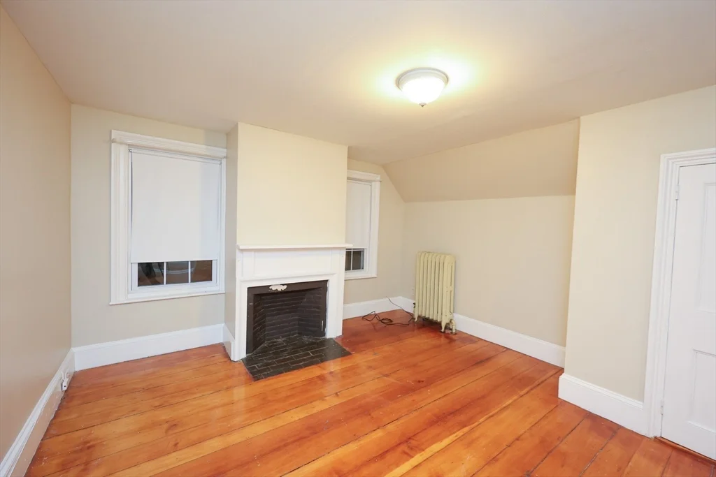 3 bed, 1 bath apartment for rent at 83 South Main Unit 83, Randolph — photo 23 of 33
