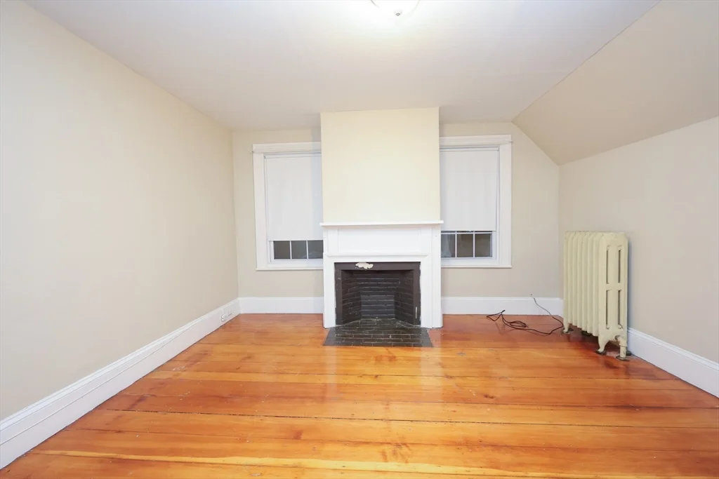 3 bed, 1 bath apartment for rent at 83 South Main Unit 83, Randolph — photo 30 of 33