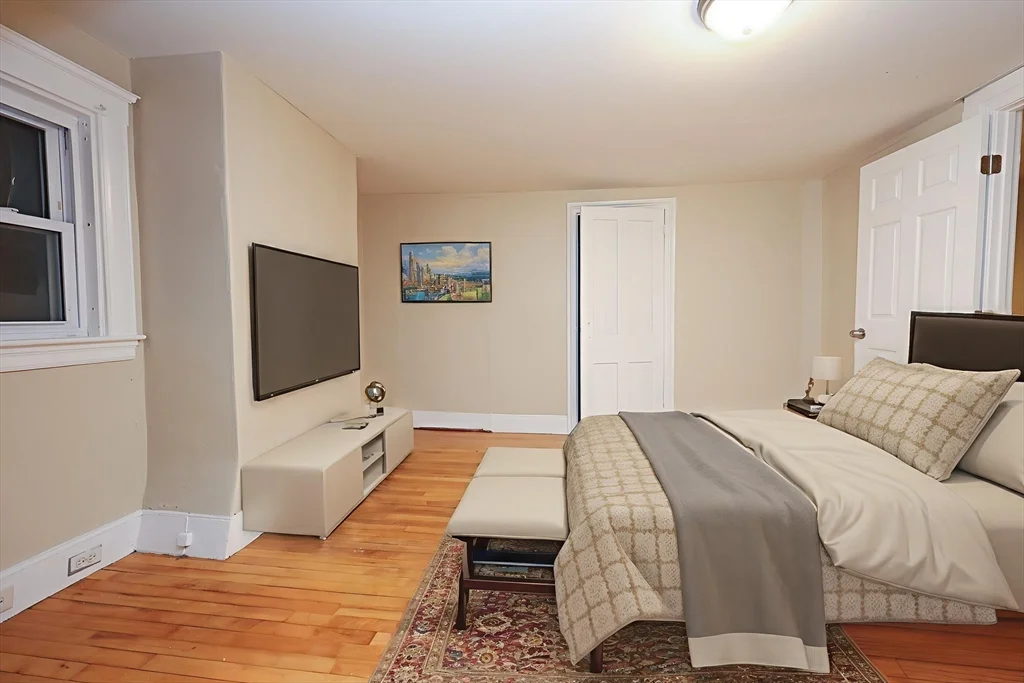 3 bed, 1 bath apartment for rent at 83 South Main Unit 83, Randolph — photo 6 of 33