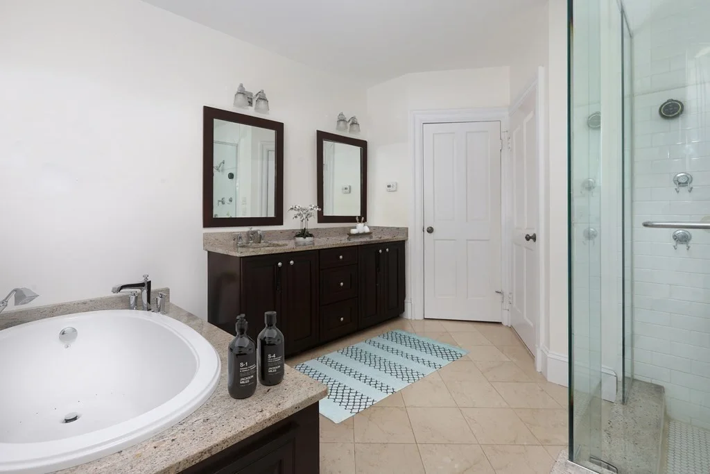 5 bed, 3.5 bath apartment for rent at 83 Stedman St Unit 1, North Brookline — photo 11 of 13