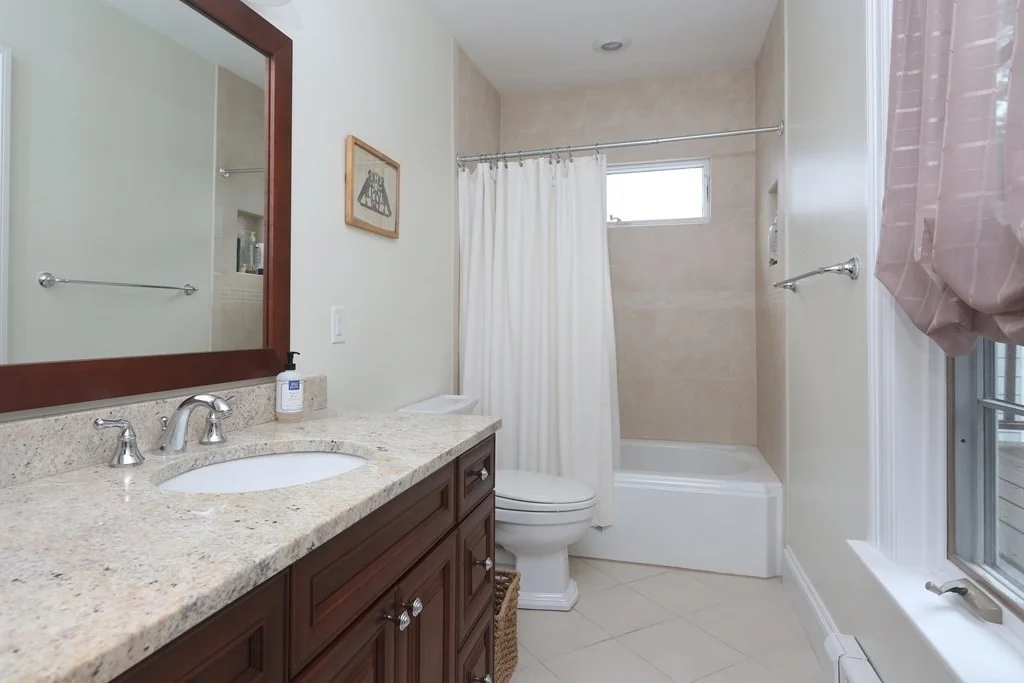5 bed, 3.5 bath apartment for rent at 83 Stedman St Unit 1, North Brookline — photo 12 of 13