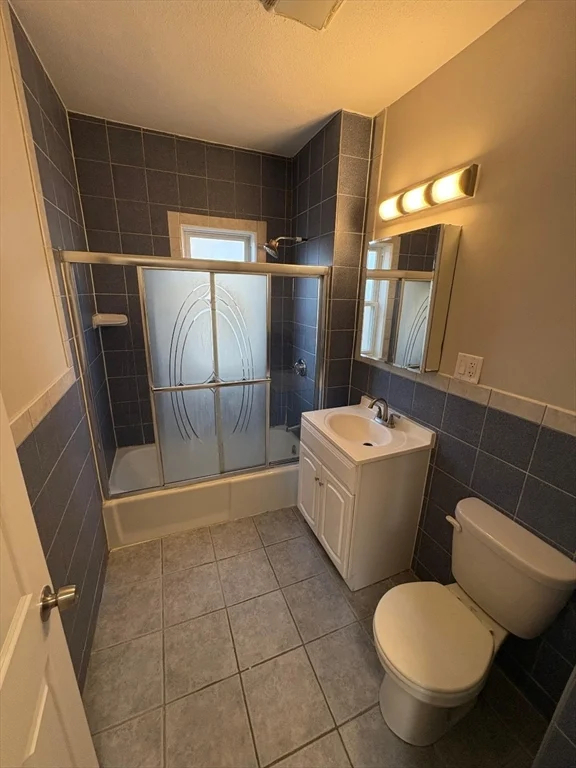 3 bed, 1 bath apartment for rent at 83 Swan St Unit 3, Everett — photo 7 of 9