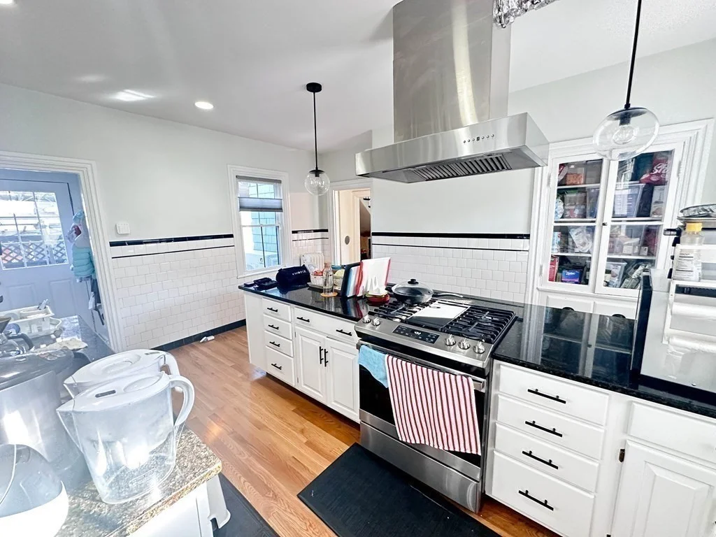 4 bed, 3 bath apartment for rent at 83 Thorndike St, East Cambridge — photo 8 of 26