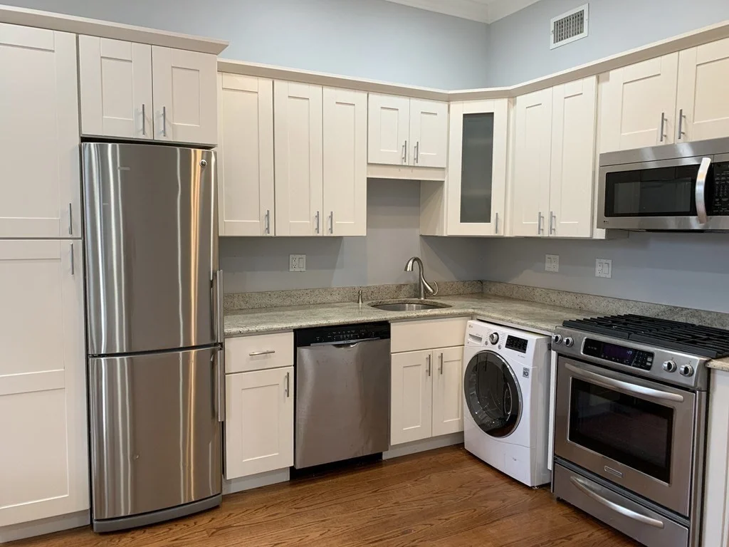 1 bed, 1 bath apartment for rent at 83 W Brookline St Unit 2, South End — photo 4 of 9