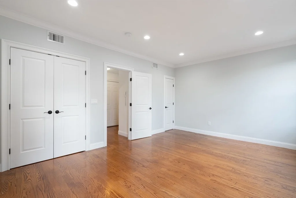 2 bed, 1 bath apartment for rent at 83 W Brookline St Unit 3, South End — photo 8 of 17
