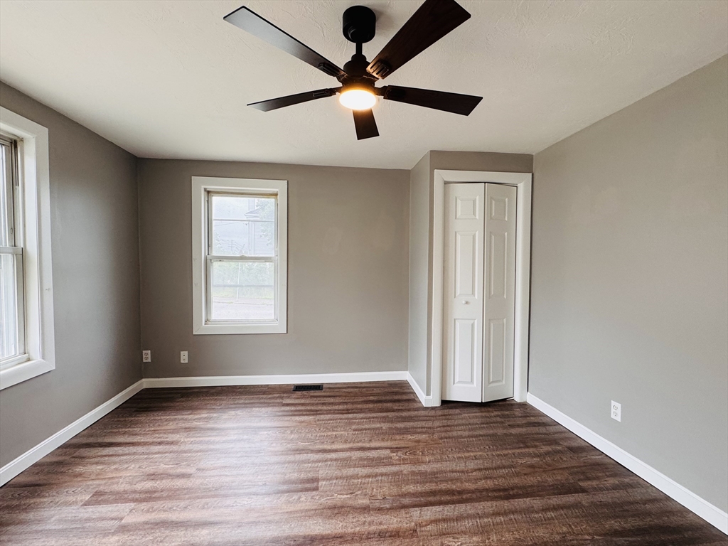 3 bed, 1 bath apartment for rent at 83 W Grove St Unit 1, Middleboro — photo 10 of 11