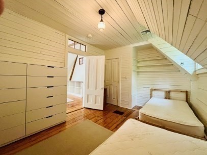 3 bed, 2 bath apartment for rent at 83 Washington Ave Unit 83, Neighborhood Nine — photo 10 of 23