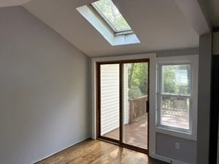 3 bed, 2 bath apartment for rent at 83 Woodridge Rd, Duxbury — photo 5 of 20