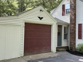 3 bed, 2 bath apartment for rent at 83 Woodridge Rd, Duxbury — photo 3 of 20