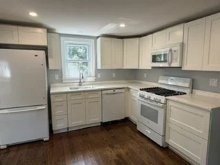 3 bed, 2 bath apartment for rent at 83 Woodridge Rd, Duxbury — photo 8 of 20