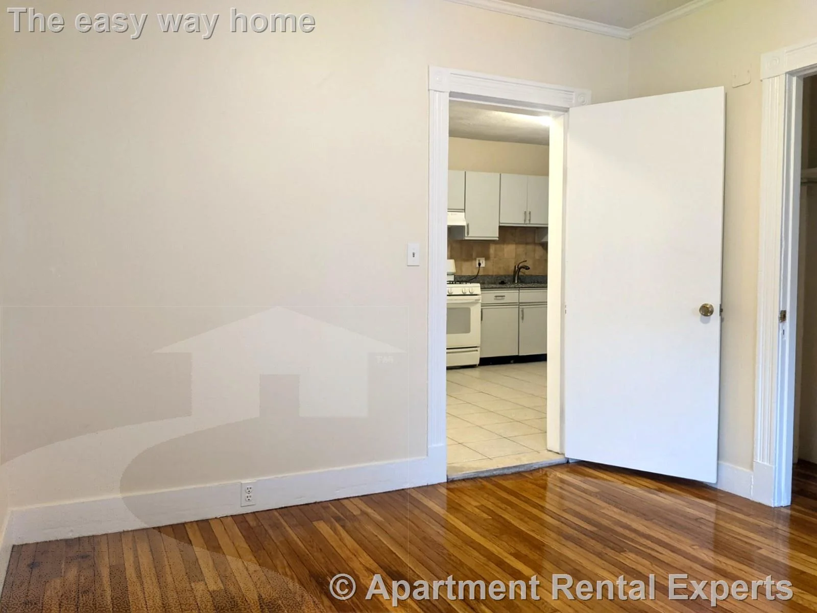 3 bed, 1 bath apartment for rent at 83 Yorktown St Unit 1, Teele Square — photo 22 of 23