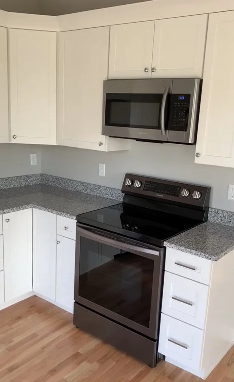 3 bed, 2 bath apartment for rent at 830 2nd St Unit 2, South Boston — photo 2 of 11