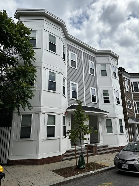 3 bed, 2 bath apartment for rent at 830 2nd St Unit 3, South Boston