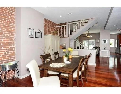 4 bed, 2 bath apartment for rent at 831 East 3rd Unit n/a, South Boston — photo 2 of 12