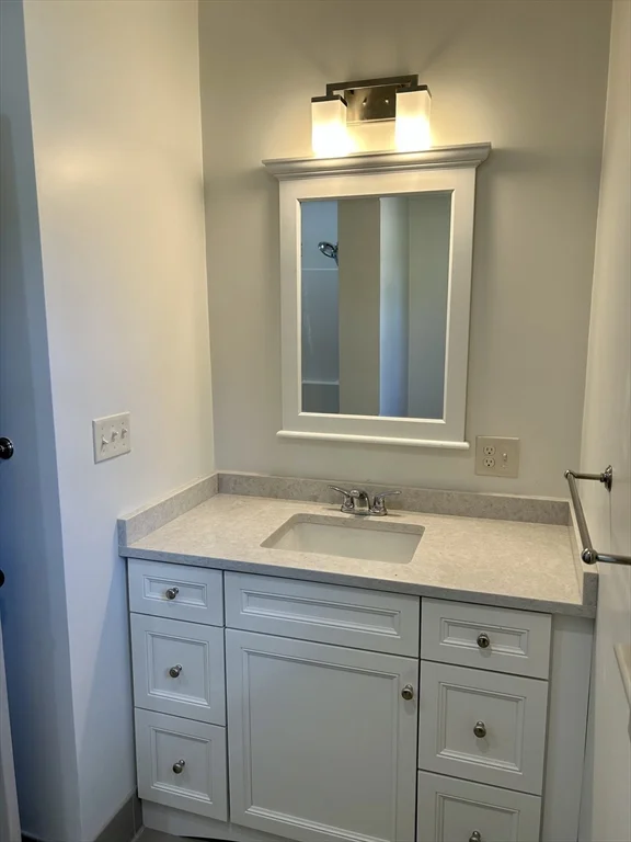 4 bed, 3 bath apartment for rent at 831 Lexington Rd, Concord — photo 8 of 23