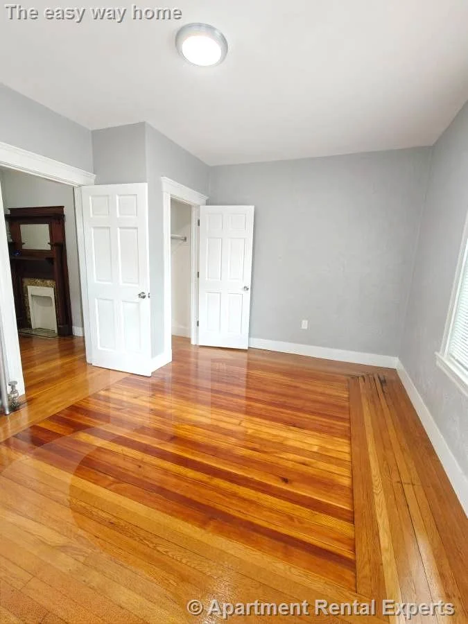 3 bed, 1 bath apartment for rent at 832 Fellsway, Wellington — photo 7 of 8