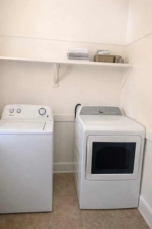 3 bed, 1 bath apartment for rent at 832 Washington St Unit 3, Dorchester — photo 7 of 14