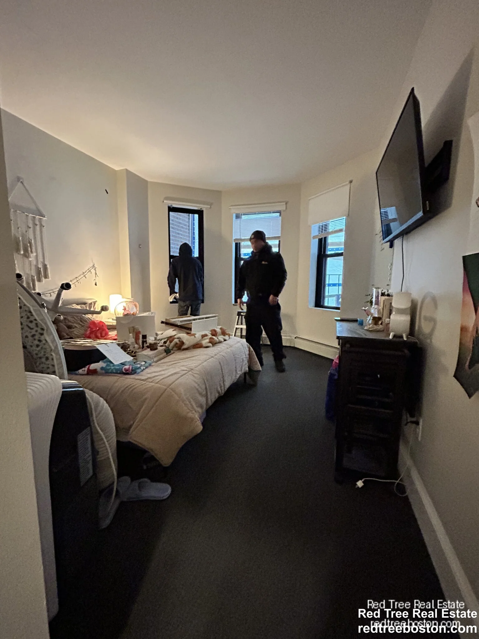 3 bed, 1 bath apartment for rent at 833 Beacon St Unit 104, Fenway — photo 9 of 11