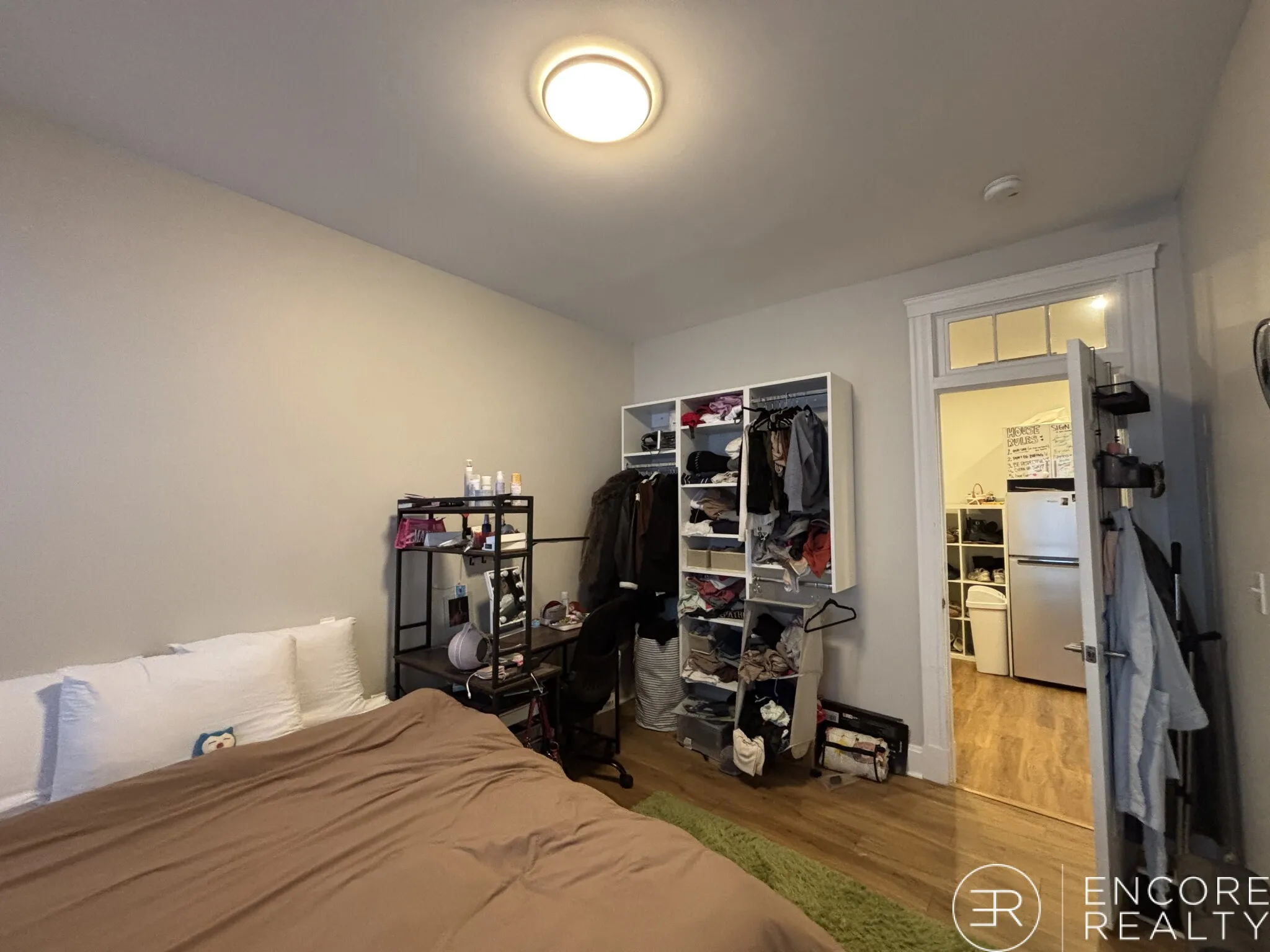 3 bed, 1 bath apartment for rent at 833 Beacon St Unit 204, Fenway — photo 20 of 33
