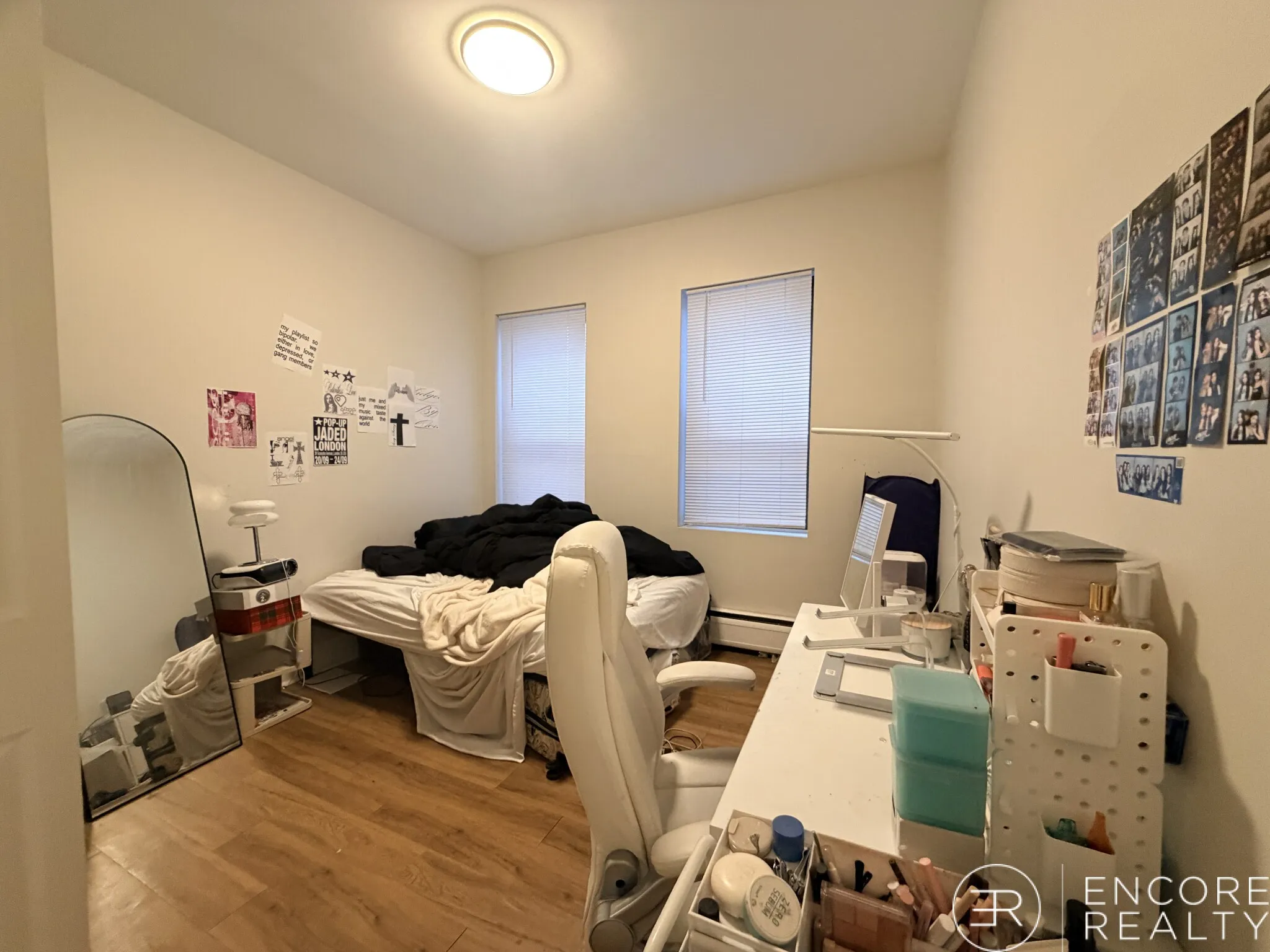 3 bed, 1 bath apartment for rent at 833 Beacon St Unit 204, Fenway — photo 15 of 33