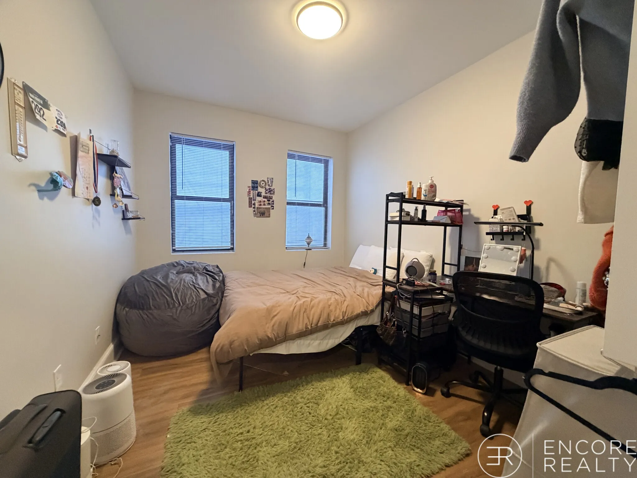 3 bed, 1 bath apartment for rent at 833 Beacon St Unit 204, Fenway — photo 10 of 33