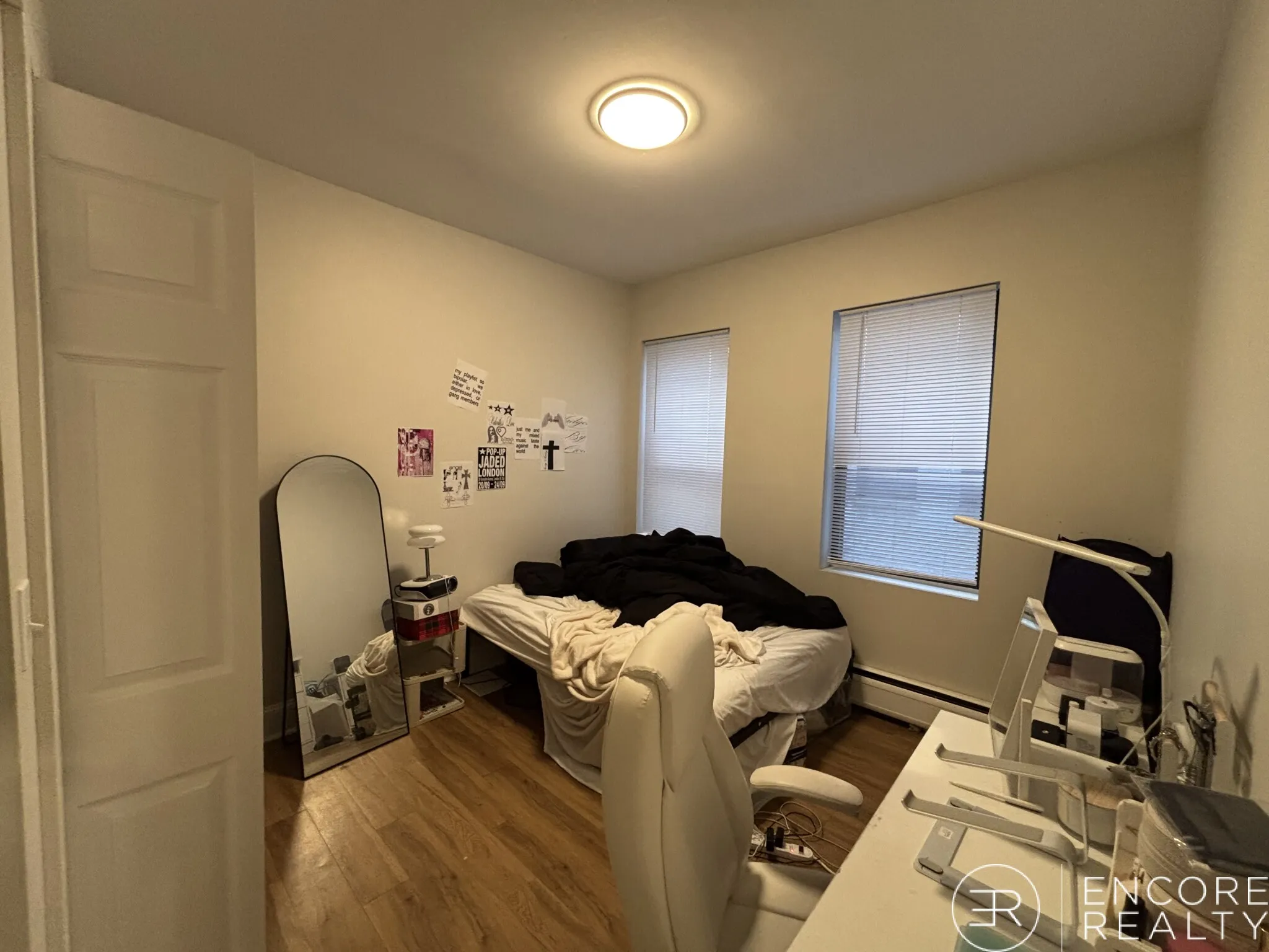 3 bed, 1 bath apartment for rent at 833 Beacon St Unit 204, Fenway — photo 22 of 33