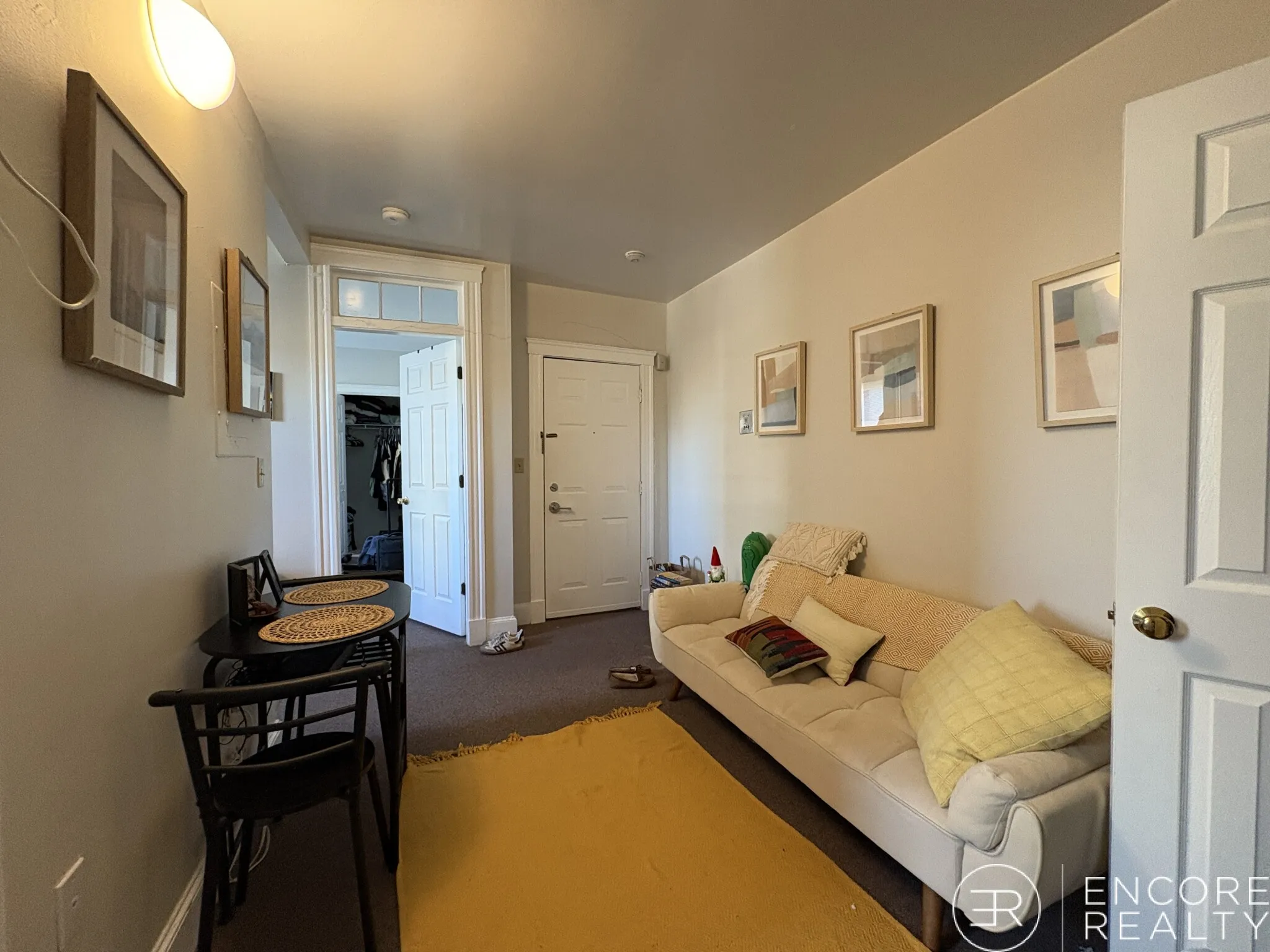 2 bed, 1 bath apartment for rent at 833 Beacon St Unit 2B, Fenway