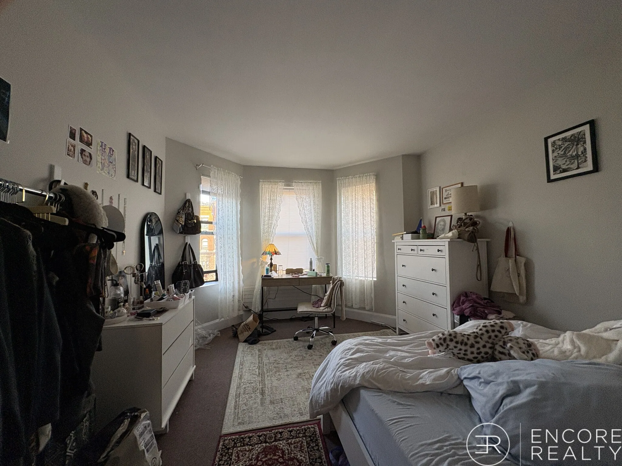 2 bed, 1 bath apartment for rent at 833 Beacon St Unit 2B, Fenway — photo 4 of 8