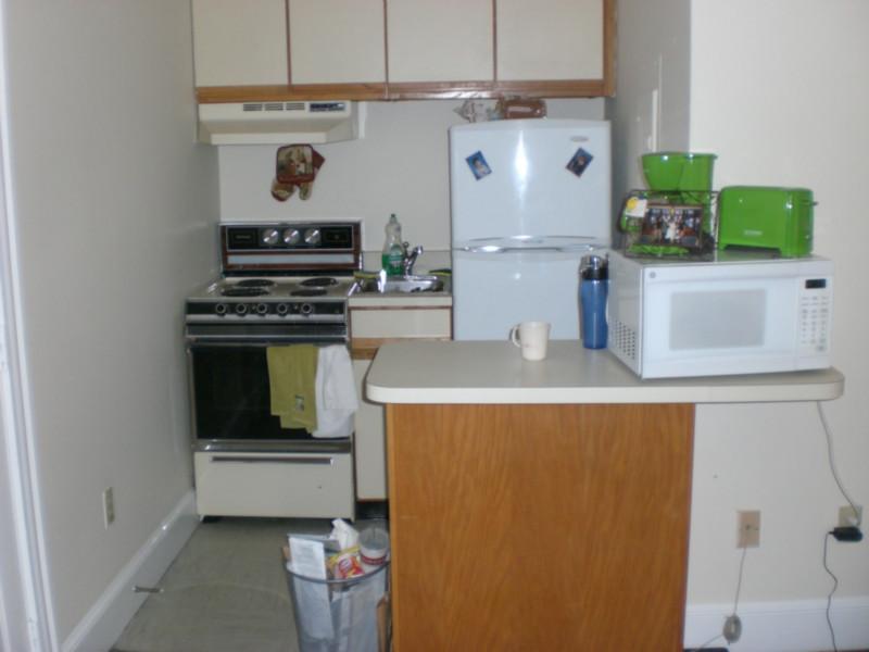 Studio bed, 1 bath apartment for rent at 833 Beacon St Unit 403, Fenway — photo 7 of 9