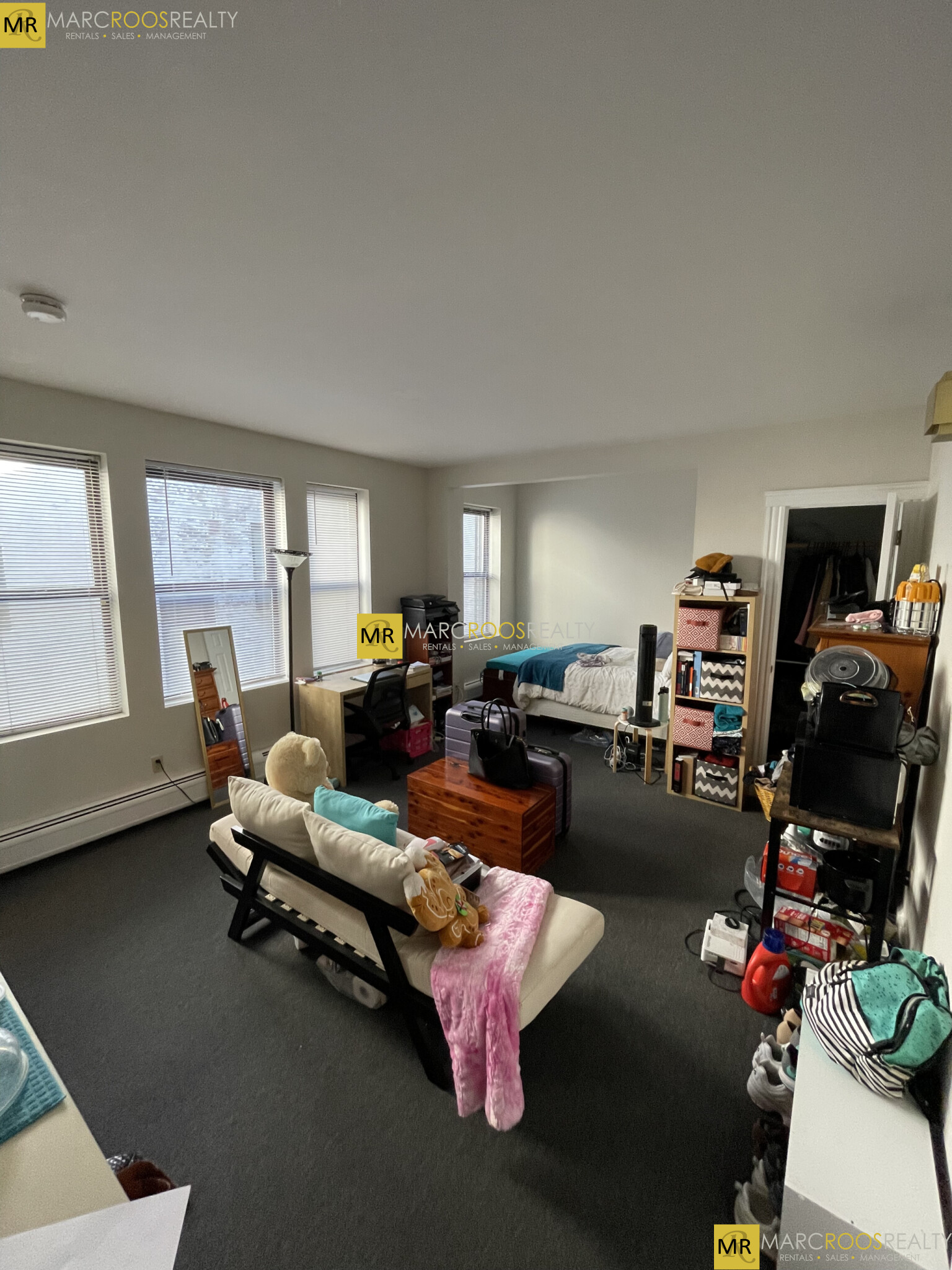 Studio bed, 1 bath apartment for rent at 833 Beacon St Unit 403, Fenway — photo 1 of 9