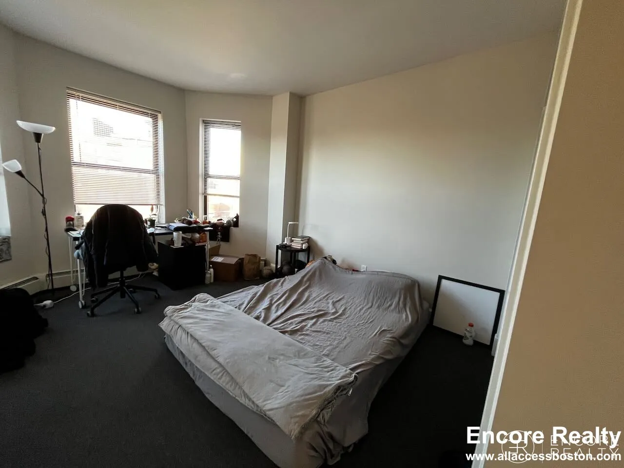 3 bed, 1 bath apartment for rent at 833 Beacon St Unit 502, Fenway — photo 20 of 23